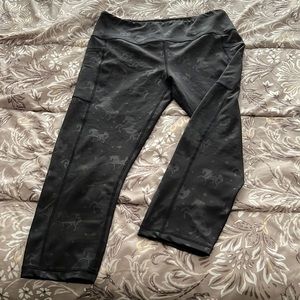 CVG capri leggings black with unicorns L